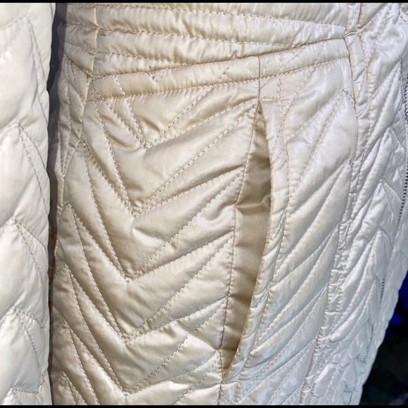 Via Spiga Zig-Zag Quilted Jacket - Picture 4 of 5